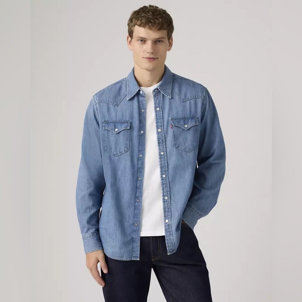 Levi’s Classic Western Standard Fit Shirt